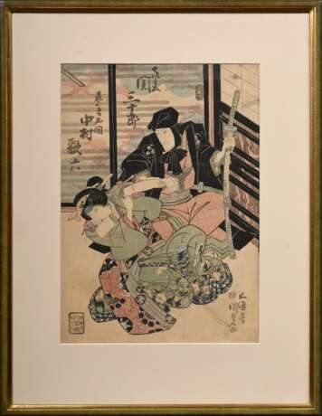 Kunisada (1786-1865) "Schauspieler Nakamura Karoku (li) und Seki Sanjurô", Farbholzschnitt, sign. Gototei Kunisada ga, Verleger Kawashô ha Ginzachô yonchôme, 36x24,8cm (m.R. 54x40cm), leichte Altersspuren, Defe… - photo 2