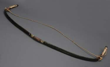 Mandschurischer Komposit Reflexbogen 清弓, Qing-Zeit, L. 121,5cm, Vgl.: Glanz der Kaiser von China, MOK Köln 2012, # 31