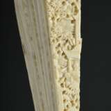 Elfenbein Brisée Fächer "Lebendige Stadtszene", L. 23,5cm, in Original Kasten mit Goldlackbemalung (5,3x27,5x6,4cm), Kanton um 1850, minimale Defekte, Genehmigung nach VO (EG) 338/97 liegt vor (kein Export auße… - Foto 6