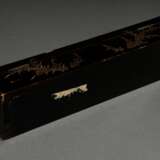 Elfenbein Brisée Fächer "Lebendige Stadtszene", L. 23,5cm, in Original Kasten mit Goldlackbemalung (5,3x27,5x6,4cm), Kanton um 1850, minimale Defekte, Genehmigung nach VO (EG) 338/97 liegt vor (kein Export auße… - Foto 9