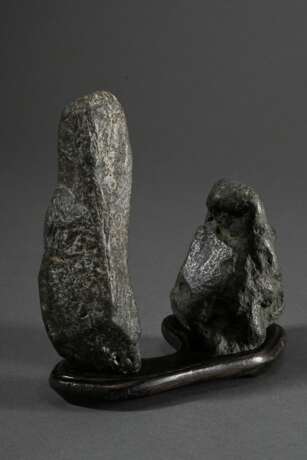 2 Kleine Gelehrtensteine auf passendem Sockel, H. 14cm - photo 4