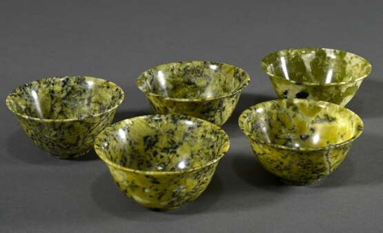 5 Dünnwandige Koppchen in marmorierter Jade, H. 4,8cm, Ø 10cm - Foto 3