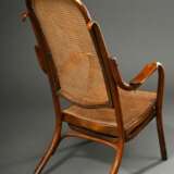 Thonet Klappsessel mit Armlehnen und angesetzter Fußstütze, um 1900, Bugholz mit Wiener Geflecht, 36/114,5x126x58,5cm, leichte Gebrauchsspuren - photo 6