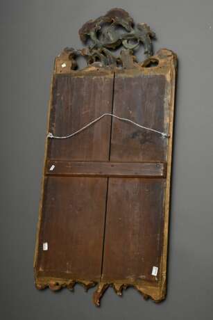 Rokoko Konsolspiegel mit asymmetrisch floral dekoriertem Rahmen, Holz geschnitzt mit Resten von Vergoldung über Bolusgrund, altes Spiegelglas, Mitte 18.Jh., 119x54cm, Altersspuren, rest. - фото 4