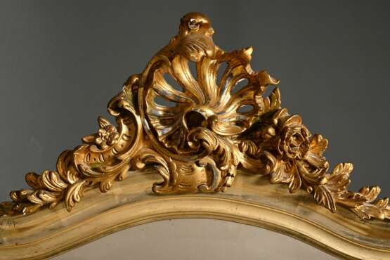Großer Trummeau- oder Ankleidespiegel in versilbertem Rahmen mit vergoldetem Rocaille Abschluss und floralen Ornamenten, 209x104cm, min. best. - photo 4