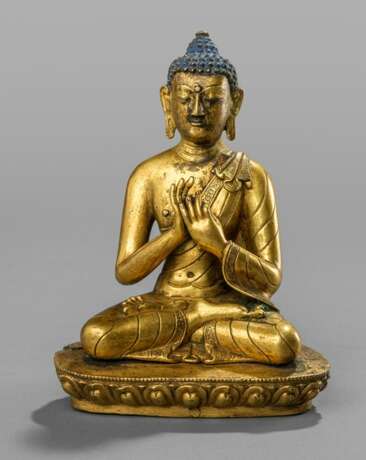 Feuervergoldete Bronze des Buddha Shakyamuni auf einem Lotos - photo 1