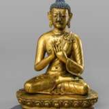 Feuervergoldete Bronze des Buddha Shakyamuni auf einem Lotos - photo 1