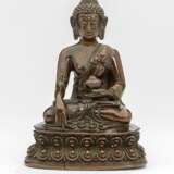 Bronze des Buddha Shakyamuni auf einem Lotos - photo 1