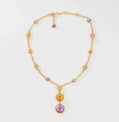 Bulgari. Collier 'Parentesi Cocktail' in Roségold mit Edelstein-Besatz.
