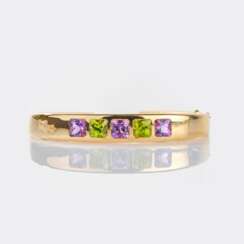 Van Cleef & Arpels. Armspange mit Farbedelsteinen.