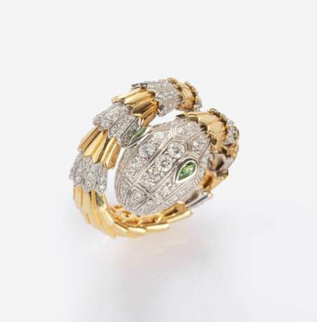 Bicolour Schlangen-Ring mit Brillant-Besatz. - photo 1