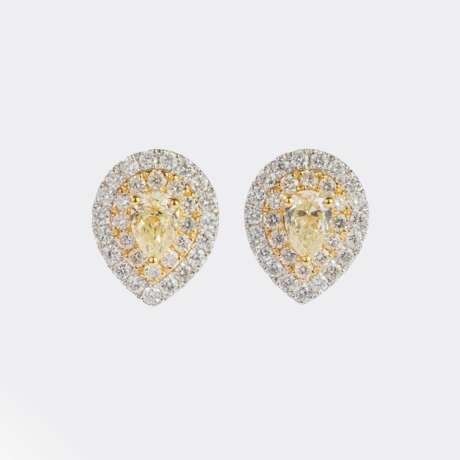 Paar Fancy Diamant Ohrstecker. - photo 1