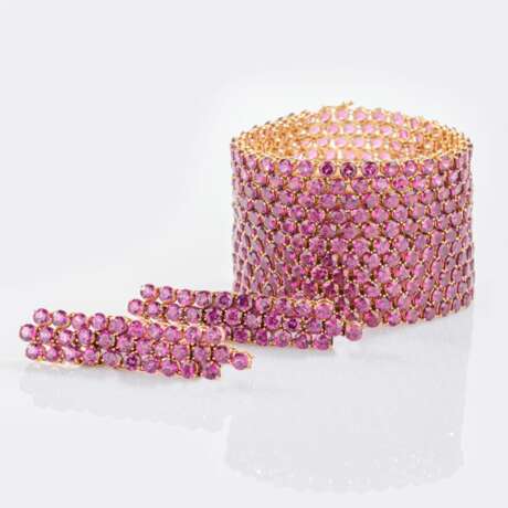 Stenzhorn Juwelen. Exquisites Rhodolith Armband 'Kollektion 2nd Skin' mit passenden Ohrringen. - photo 1