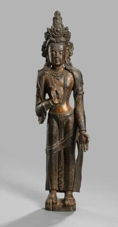 Partiell vergoldete Hartholz-Figur eines Bodhisattva - photo 1