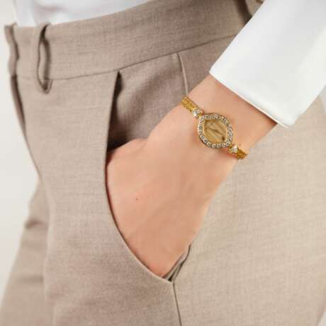 Audemars Piguet. Seltene Vintage Damen-Armbanduhr mit Diamanten. - фото 5