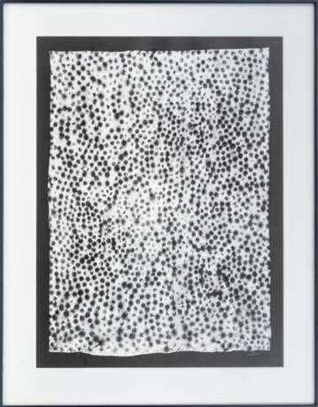 Günther Uecker (Wendorf/Meckl. 1930). Permutation II. - photo 2