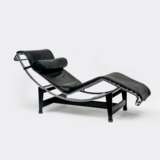 Le Corbusier & Jean Janneret & Charlotte Perriand. Chaiselongue LC 4. - photo 1
