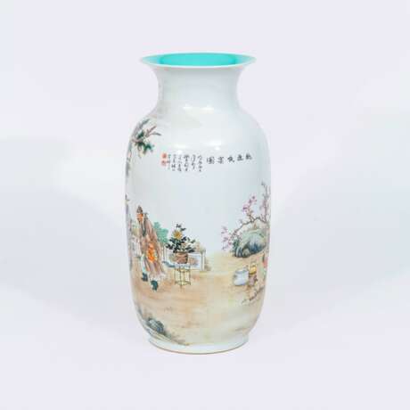 Wang Qi (1884 - 1937), zugeschr. Große Rouleau-Vase mit Tischgesellschaft von Gelehrten. - photo 2