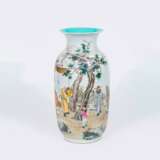 Wang Qi (1884 - 1937), zugeschr. Große Rouleau-Vase mit Tischgesellschaft von Gelehrten. - photo 3