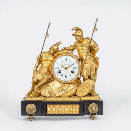 Cronier à Paris. Empire Figuren-Pendule 'Allégorie de la fin de la guerre'. - Foto 1