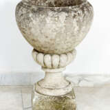 Classic garden Vase - photo 1