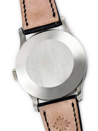 PATEK PHILIPPE. A RARE 18K WHITE GOLD WRISTWATCH WITH SWEEP CENTRE SECONDS - photo 4