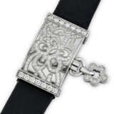 VAN CLEEF & ARPELS. A LADY`S 18K WHITE GOLD AND DIAMOND-SET RECTANGULAR WRISTWATCH - фото 2