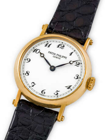 PATEK PHILIPPE. A LADY`S 18K GOLD WRISTWATCH WITH BREGUET NUMERALS - photo 2 PATEK PHILIPPE. A LADY`S 18K GOLD WRISTWATCH WITH BREGUET NUMERALS - photo 2
