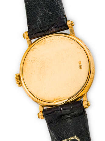 PATEK PHILIPPE. A LADY`S 18K GOLD WRISTWATCH WITH BREGUET NUMERALS - photo 3 PATEK PHILIPPE. A LADY`S 18K GOLD WRISTWATCH WITH BREGUET NUMERALS - photo 3