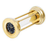 JACOB & CO. A GILT BRASS AND YELLOW GEMSTONE DUAL TIME AND HOURGLASS TIMER - фото 2