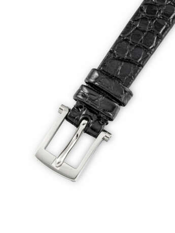 BREGUET. A LADY`S 18K WHITE GOLD, DIAMOND AND GREEN GEMSTONE-SET WRISTWATCH - фото 4