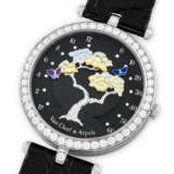 VAN CLEEF & ARPELS. A LADY`S ELEGANT 18K WHITE GOLD AND DIAMOND-SET BI-RETROGRADE WRISTWATCH WITH MOTHER-OF-PEARL - фото 2