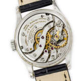 PATEK PHILIPPE. A VERY RARE 18K WHITE GOLD WRISTWATCH - photo 4