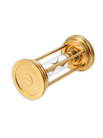 DE BEERS. A BRASS AND DIAMOND HOUR GLASS TIMER - фото 2