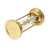 DE BEERS. A BRASS AND DIAMOND HOUR GLASS TIMER - фото 3