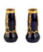 Messing. Paire de vases en porcelaine cobalt, art nouveau. 