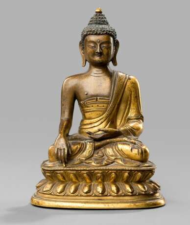 Partiell feuervergoldete Bronze des Buddha Shakyamuni auf einem Lotos - photo 1