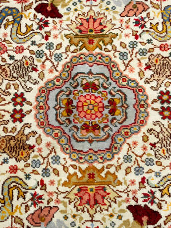 Oriental carpet - фото 3