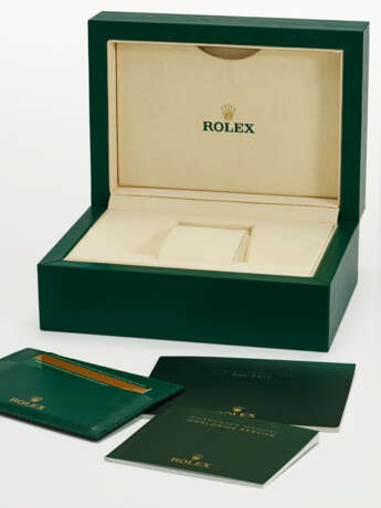 ROLEX, WHITE GOLD 'DAY-DATE', REF. 118139 - photo 4