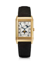 JAEGER-LECOULTRE, YELLOW GOLD 'REVERSO', REF. 270.2.63