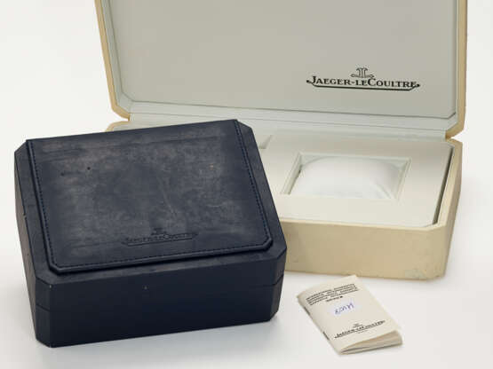 JAEGER-LECOULTRE, YELLOW GOLD 'REVERSO', REF. 140.250.1 - photo 5
