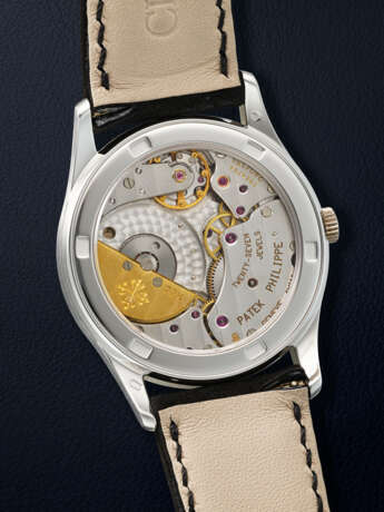 PATEK PHILIPPE, WHITE GOLD 'CALATRAVA', REF. 5026G - Foto 3
