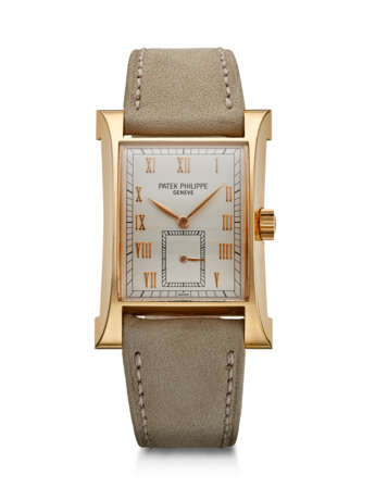PATEK PHILIPPE, PINK GOLD 'PAGODA', REF. 5500R - photo 1