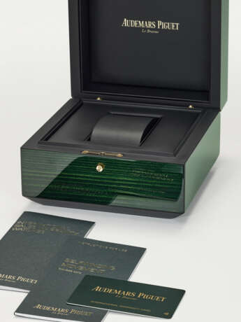 AUDEMARS PIGUET, WHITE GOLD 'CODE 11.59', REF. 15210BC - photo 4