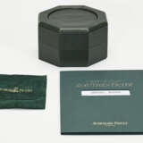 AUDEMARS PIGUET, STAINLESS STEEL 'ROYAL OAK', REF. 5402ST - photo 4