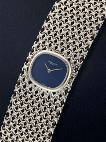 PATEK PHILIPPE, LADY’S WHITE GOLD 'ELLIPSE', REF. 4151/1 - photo 2