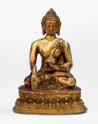 Partiell feuervergoldete Bronze des Buddha Shakyamuni mit einer Almosenschale