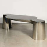 Ron Arad. Two Legs and a Table - photo 2