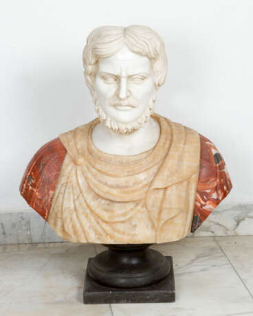 Emperors bust - фото 1