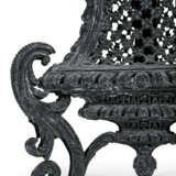 A SET OF FOUR LOUIS XIV WROUGHT-IRON TORCHERES - photo 5